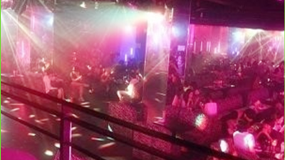 수원찬스나이트 △  인계동찬스돔  저희 업소에서 여러분들을 품위 있고 위엄 넘치는 모습으로 만들어 드리는것도 분명 영업진의  숨은 재주입니다